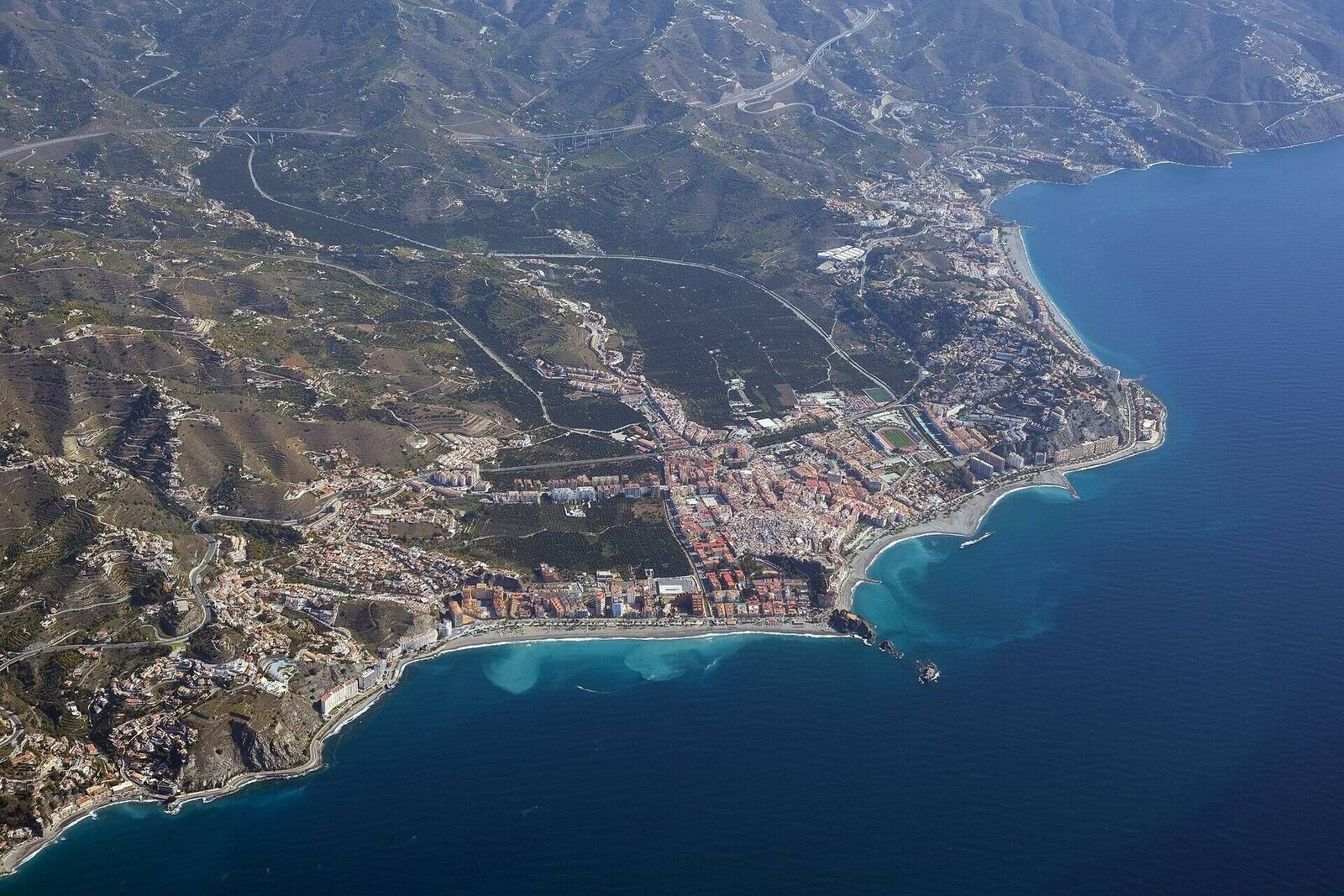 Vista aérea de Almuñécar y la Costa Tropical de Granada